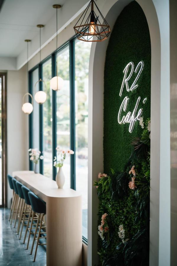Laike Hotel Банкок Екстериор снимка