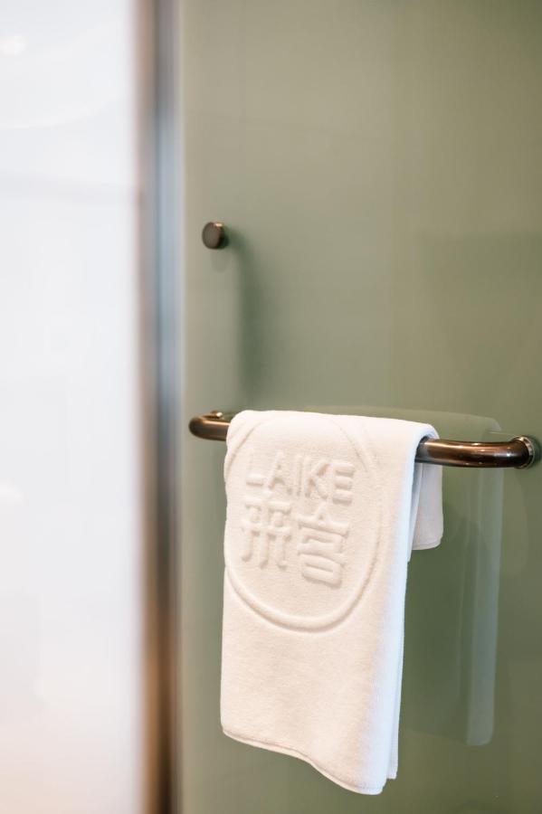 Laike Hotel Банкок Екстериор снимка